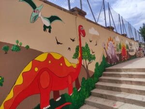 el paseo de los dinosaurios arte mural colegio cruz de piedra jumilla cooperativa de ensenanza 4