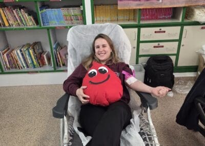 v campaña donacion de sangre colegio cruz de piedra 17