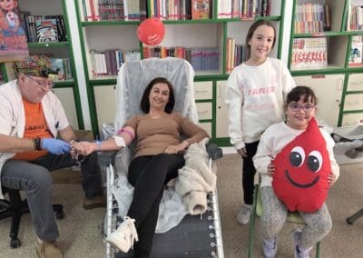 v campaña donacion de sangre colegio cruz de piedra 9